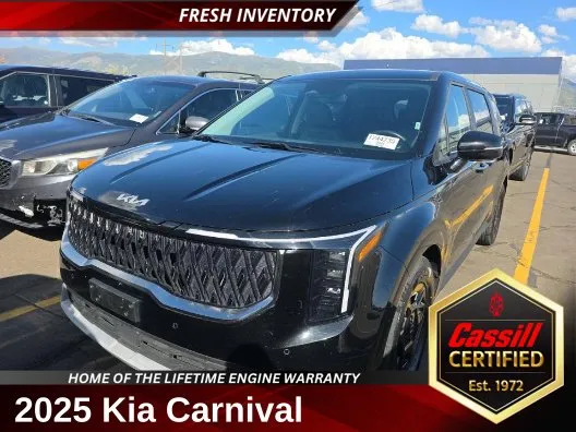 Black 2025 Kia Carnival LXS for sale in Cedar Rapids, IA
