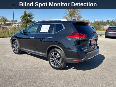 Another view of 2017 Nissan Rogue SL for sale in Cedar Rapids, IA at Cassill Motors