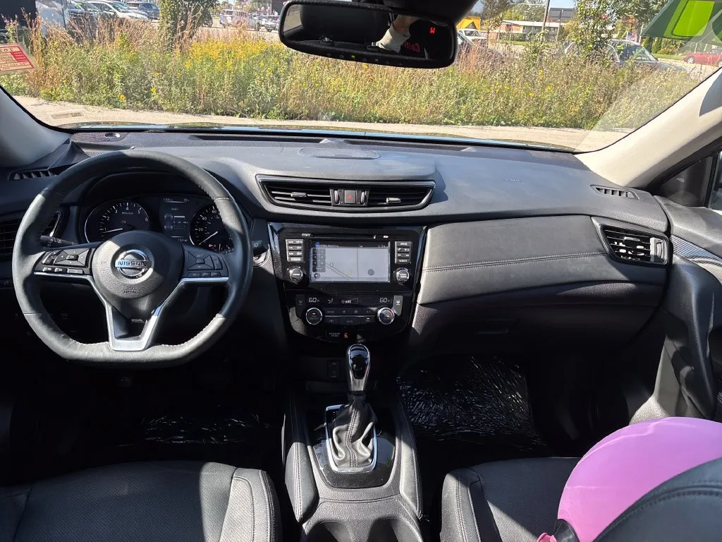 Nissan Rogue photo 15