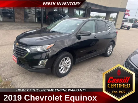 Black 2019 Chevrolet Equinox LT for sale in Cedar Rapids, IA