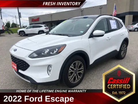 White 2022 Ford Escape SEL for sale in Cedar Rapids, IA