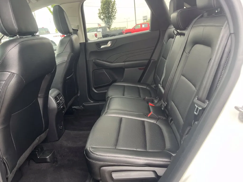 Ford Escape photo 27