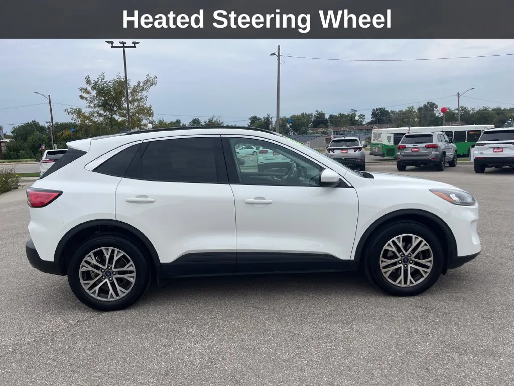 Ford Escape photo 8
