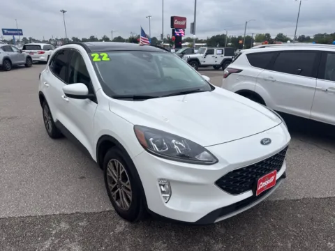 More photos of 2022 Ford Escape SEL at Cassill Motors, IA