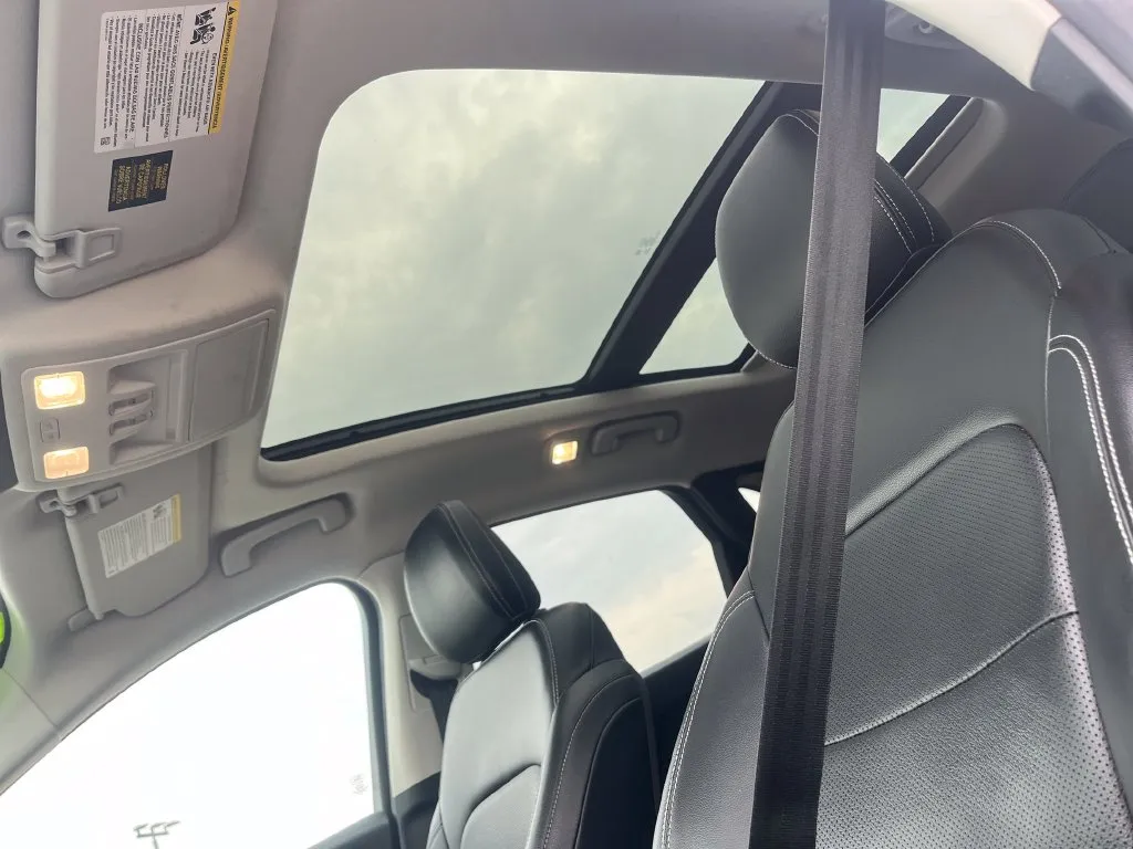 Ford Escape photo 26