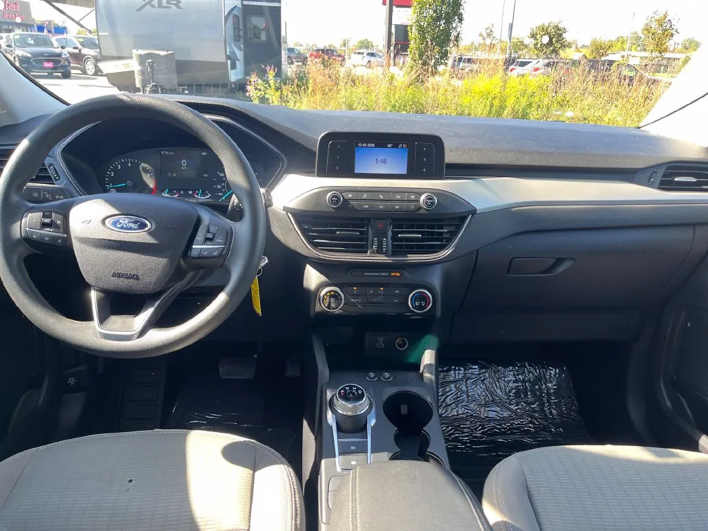 Ford Escape photo 15