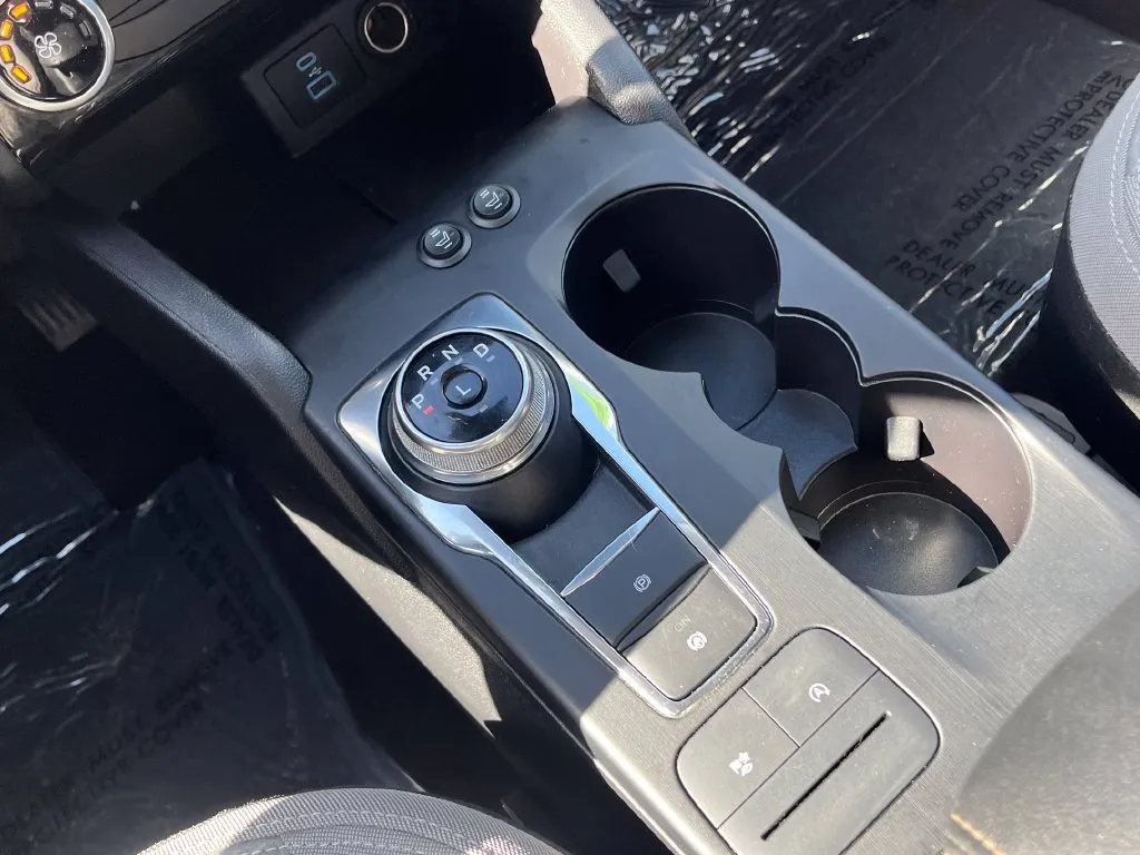 Ford Escape photo 23
