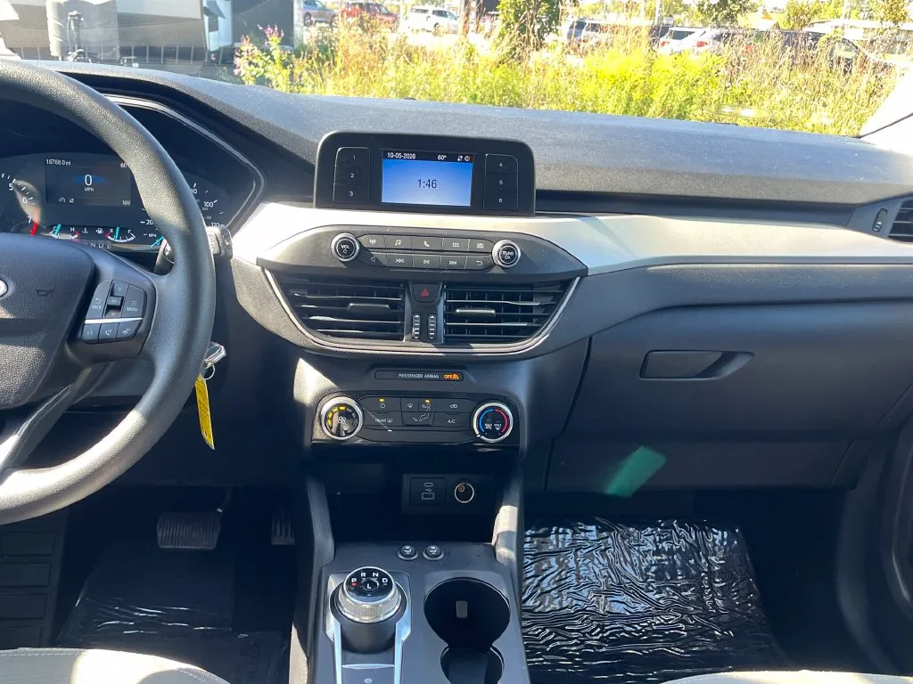 Ford Escape photo 22