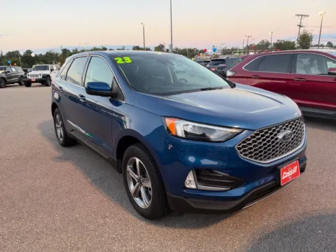 More photos of 2023 Ford Edge SEL at Cassill Motors, IA
