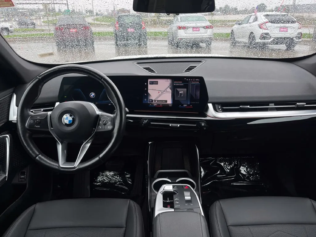 BMW X1 photo 16