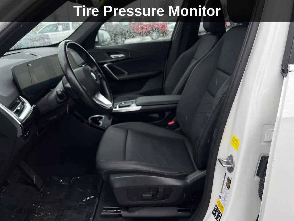 BMW X1 photo 12