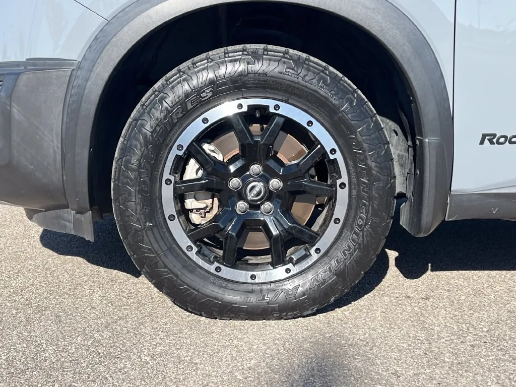 Nissan Pathfinder photo 27