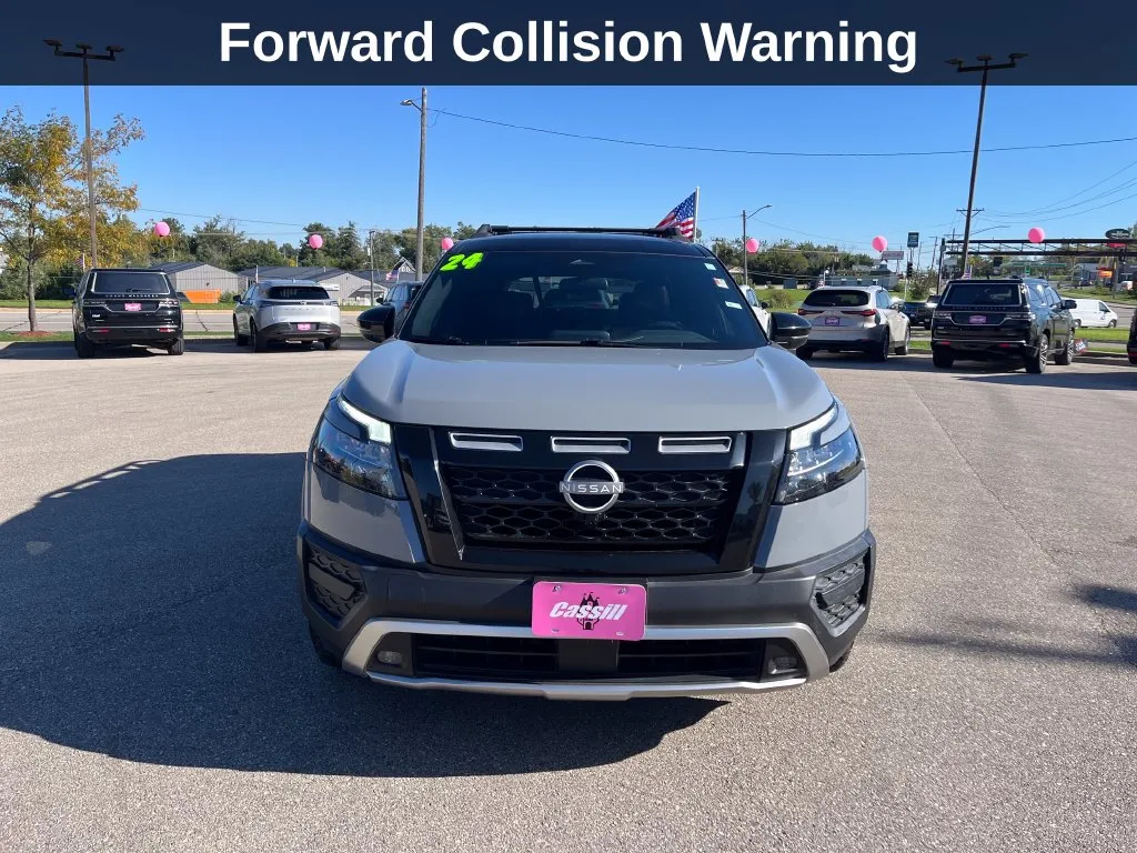 Nissan Pathfinder photo 10