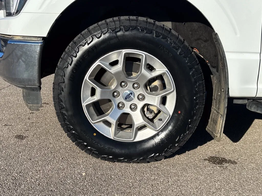 Ford F-150 photo 24