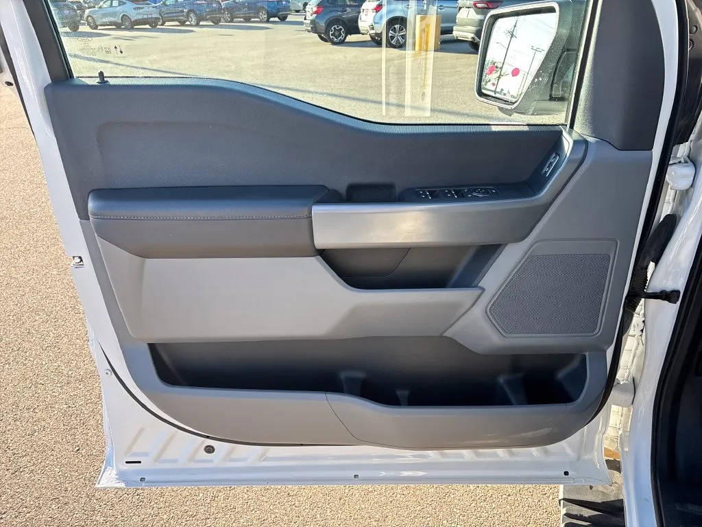Ford F-150 photo 10