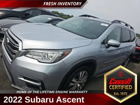 Silver 2022 Subaru Ascent Limited for sale in Cedar Rapids, IA