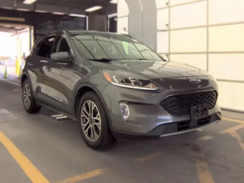 More photos of 2021 Ford Escape Hybrid SEL at Cassill Motors, IA