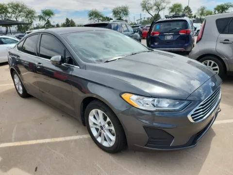 More photos of 2020 Ford Fusion SE at Cassill Motors, IA
