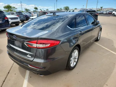 More photos of 2020 Ford Fusion SE at Cassill Motors, IA