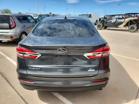 More photos of 2020 Ford Fusion SE at Cassill Motors, IA