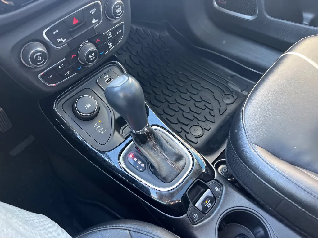Jeep Compass photo 23