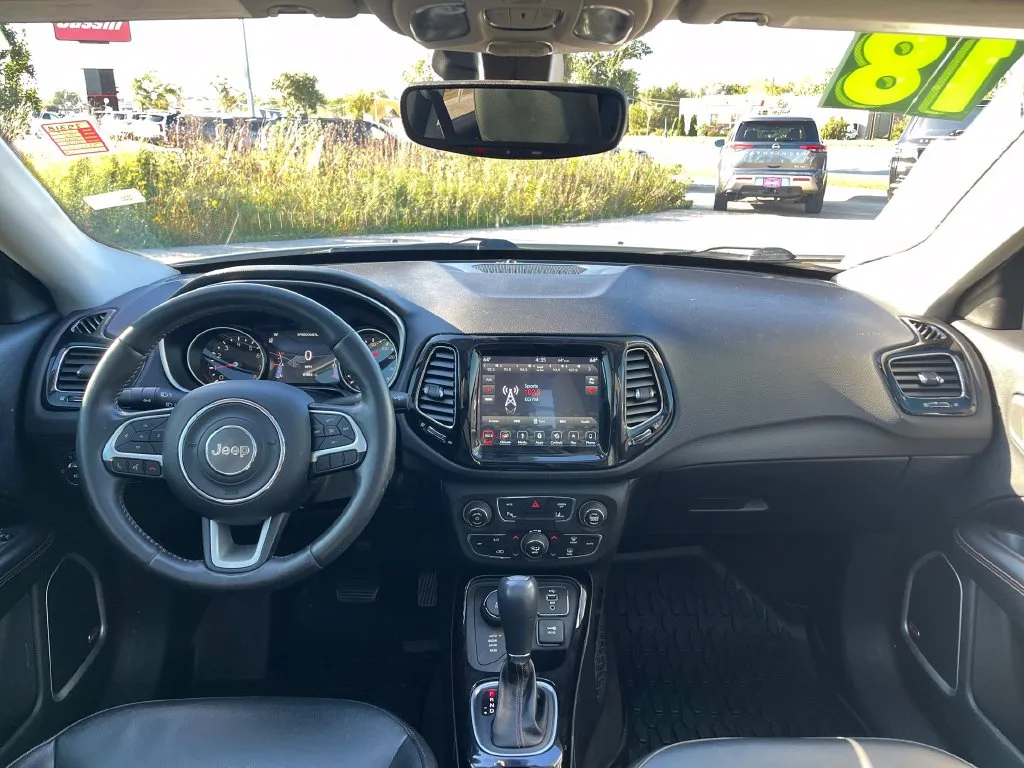 Jeep Compass photo 15