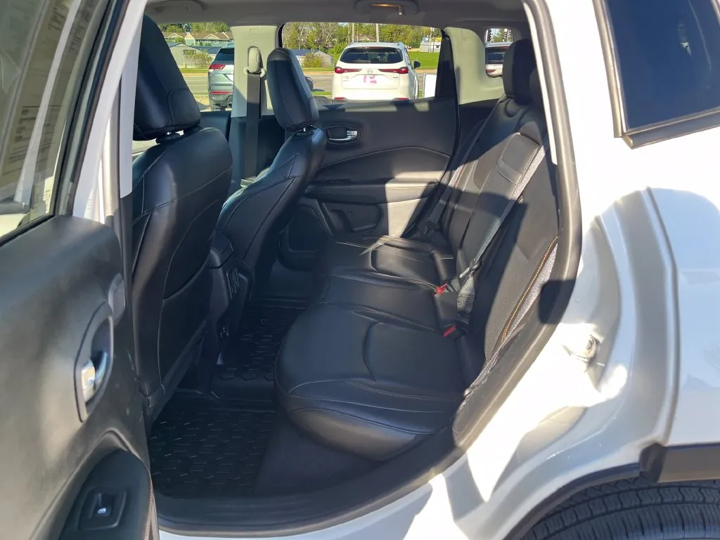Jeep Compass photo 27
