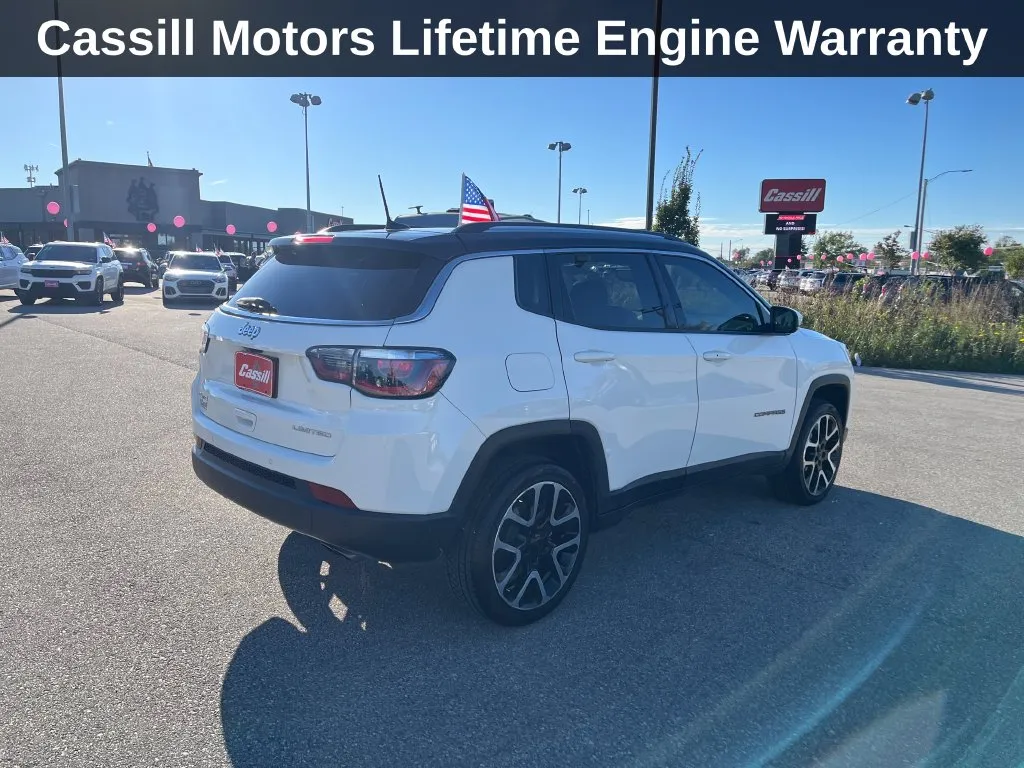 Jeep Compass photo 6