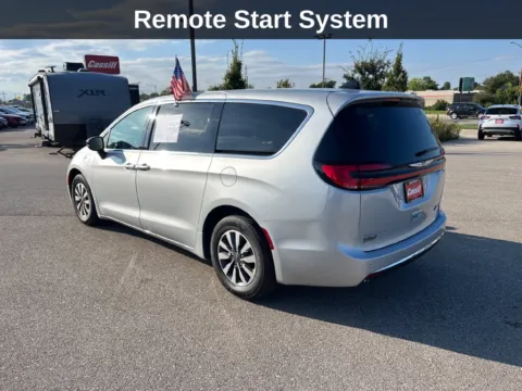Another view of 2024 Chrysler Pacifica Hybrid Select for sale in Cedar Rapids, IA at Cassill Motors