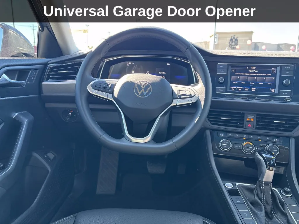Volkswagen Jetta photo 18