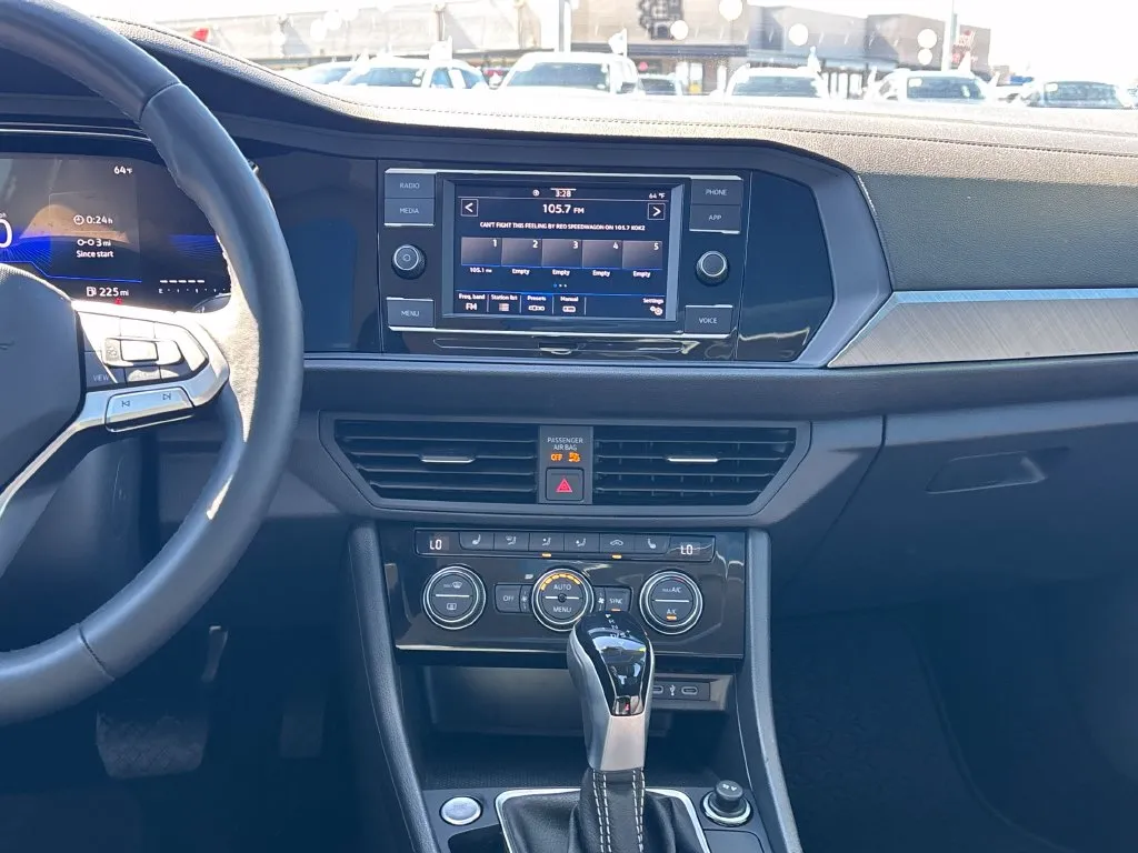 Volkswagen Jetta photo 20