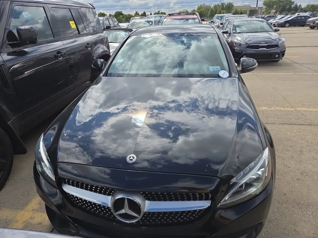 Mercedes-Benz C-Class photo 7