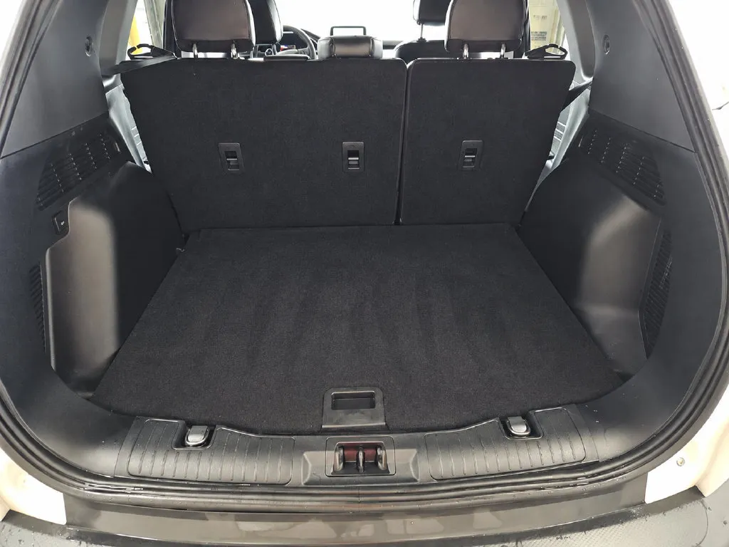 Ford Escape photo 15