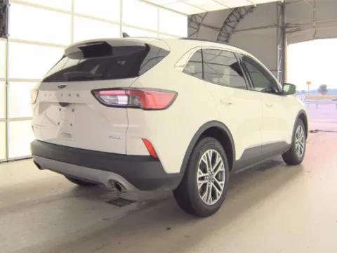 More photos of 2022 Ford Escape SEL at Cassill Motors, IA