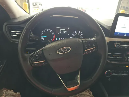 Ford Escape photo 10