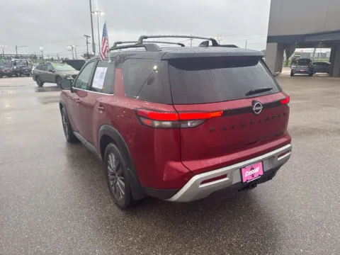 Photos of 2023 Nissan Pathfinder SL for sale in Cedar Rapids, IA at Cassill Motors