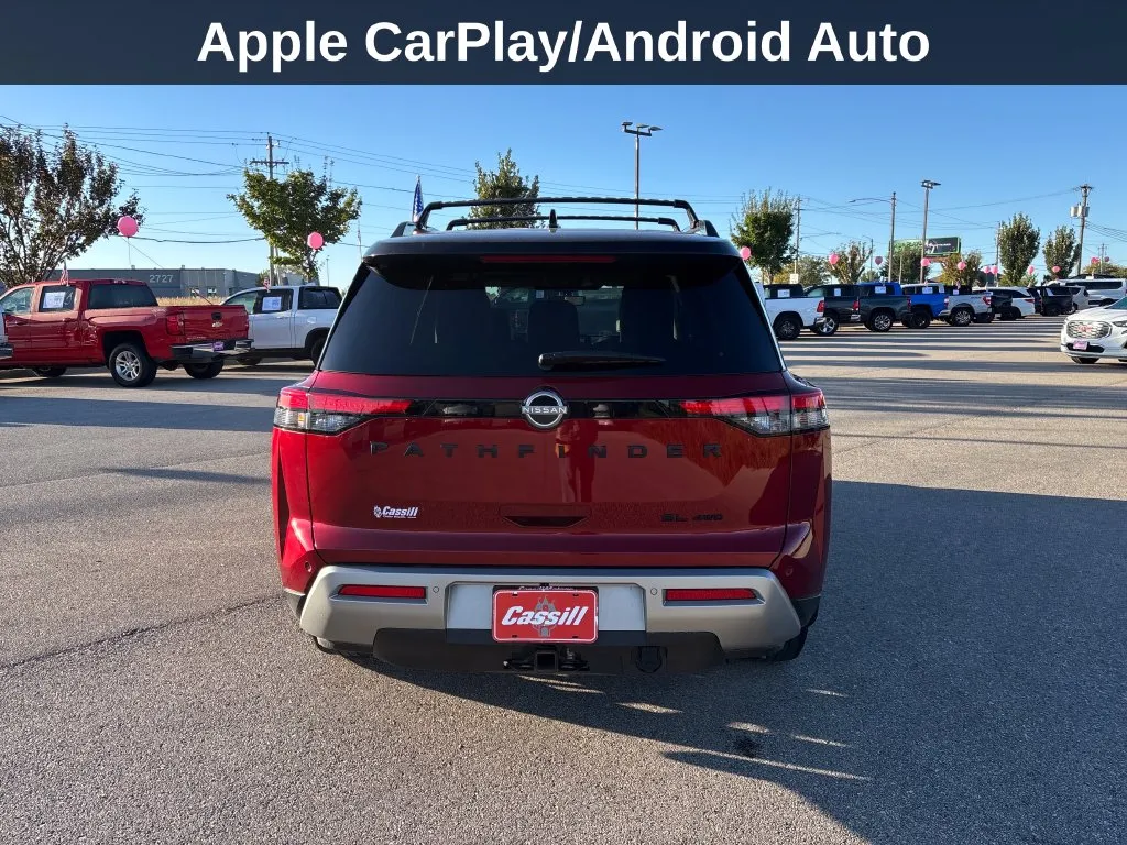 Nissan Pathfinder photo 5