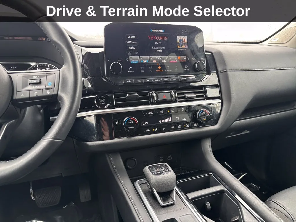 Nissan Pathfinder photo 24