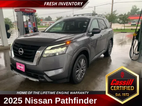 Gray 2025 Nissan Pathfinder SL for sale in Cedar Rapids, IA