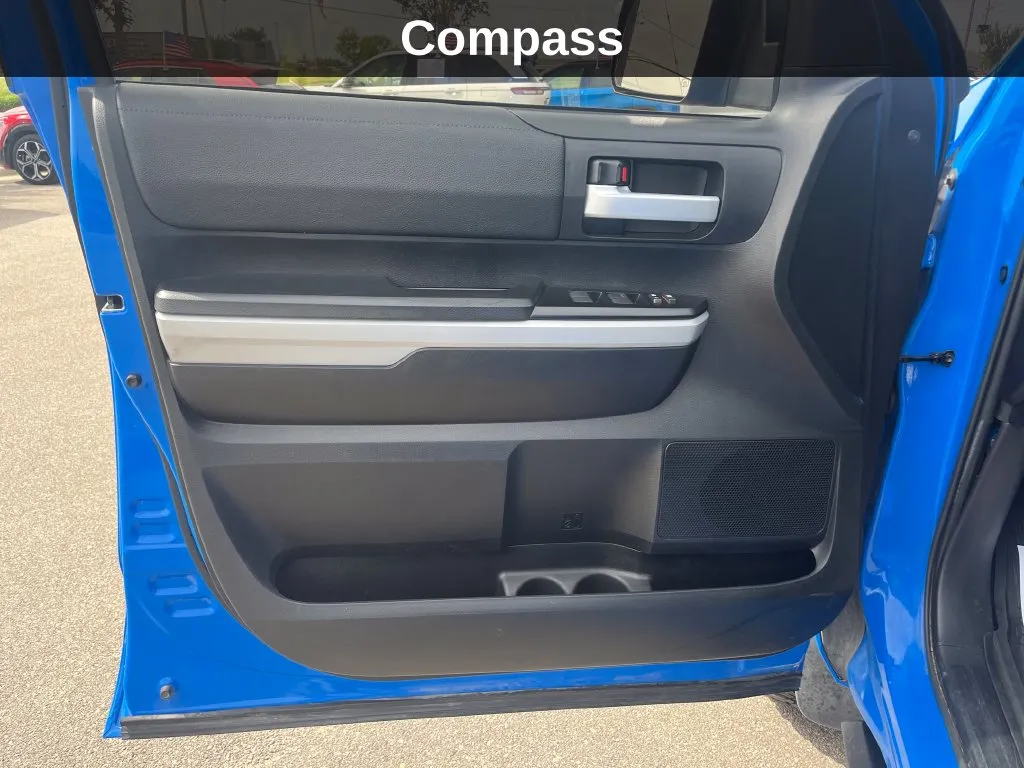 Toyota Tundra photo 13