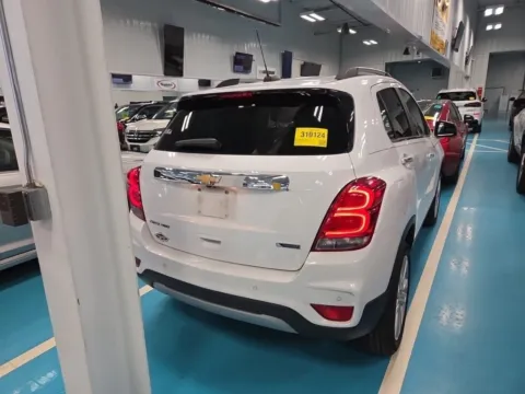 More photos of 2017 Chevrolet Trax Premier at Cassill Motors, IA