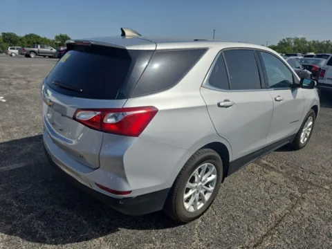 More photos of 2019 Chevrolet Equinox LT at Cassill Motors, IA