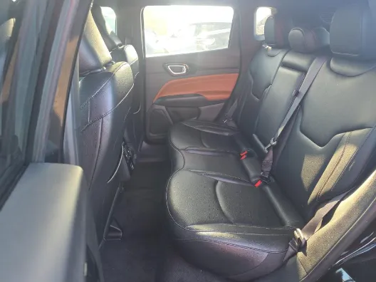 Jeep Compass photo 13