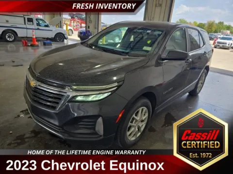 Gray 2023 Chevrolet Equinox LT for sale in Cedar Rapids, IA