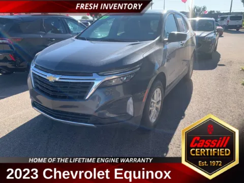 Gray 2023 Chevrolet Equinox LT for sale in Cedar Rapids, IA