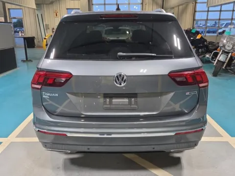 More photos of 2019 Volkswagen Tiguan 2.0T SEL Premium at Cassill Motors, IA