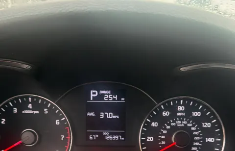 More photos of 2018 Kia Forte LX at Cassill Motors, IA