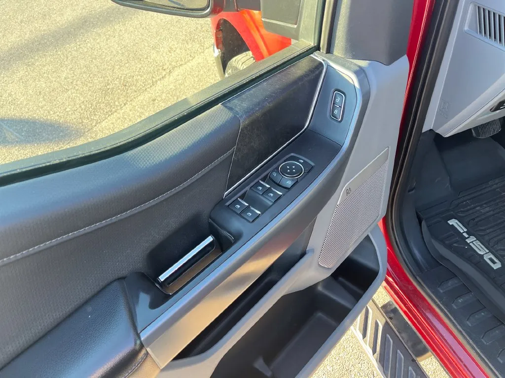 Ford F-150 photo 13