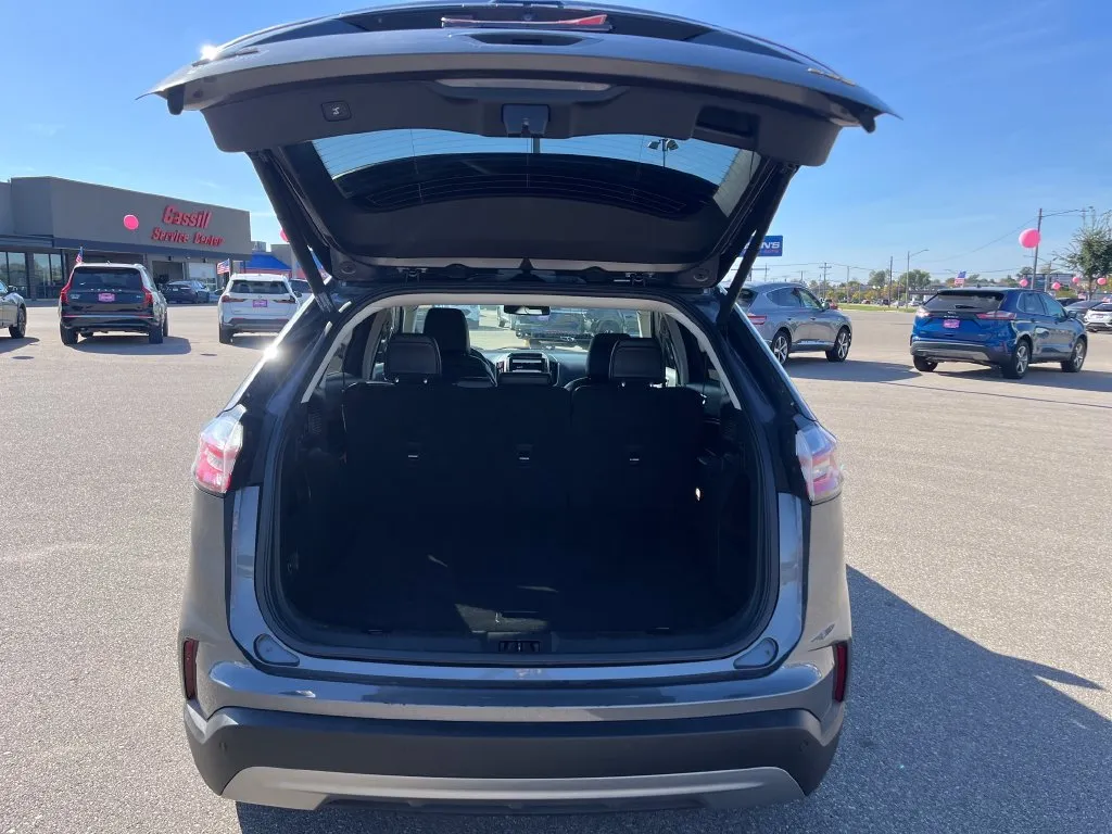 Ford Edge photo 29