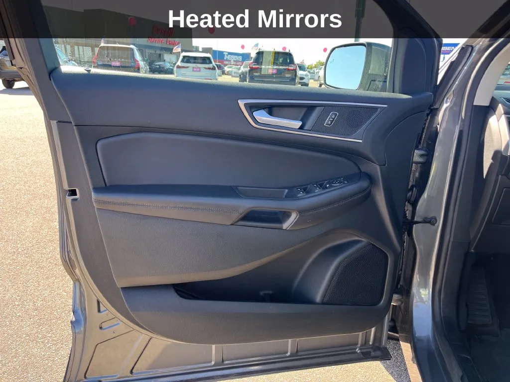 Ford Edge photo 13